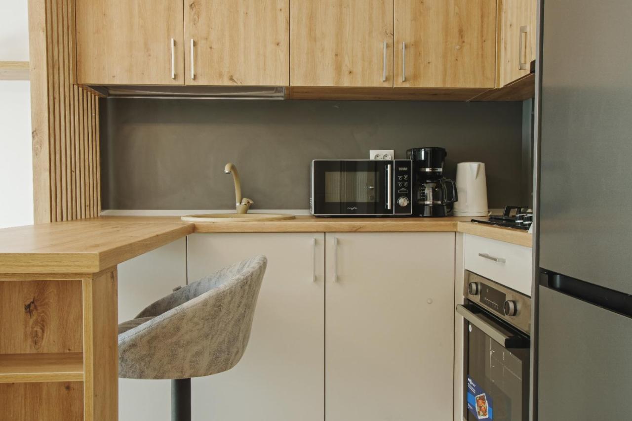 Himson-Beige Apartment Jassy Zewnętrze zdjęcie