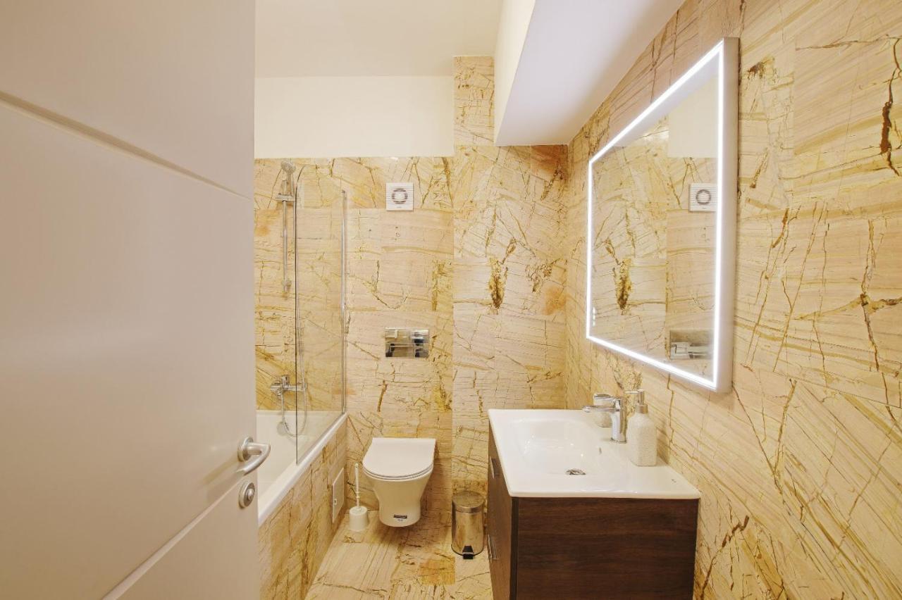 Himson-Beige Apartment Jassy Zewnętrze zdjęcie